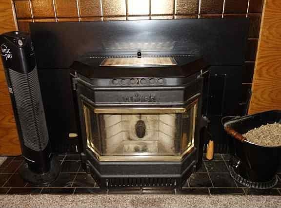 PELLET STOVE