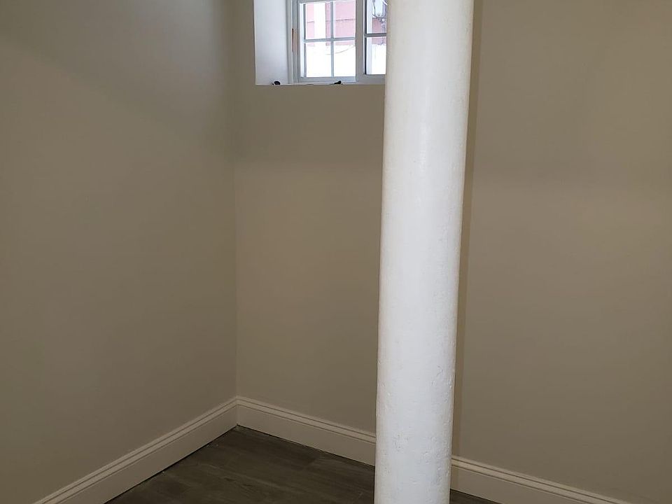2nd image of 10725 115th St
