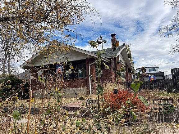 2nd image of 4002 Stuart St