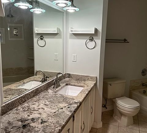 5th image of 16252 Lea Oak Ct