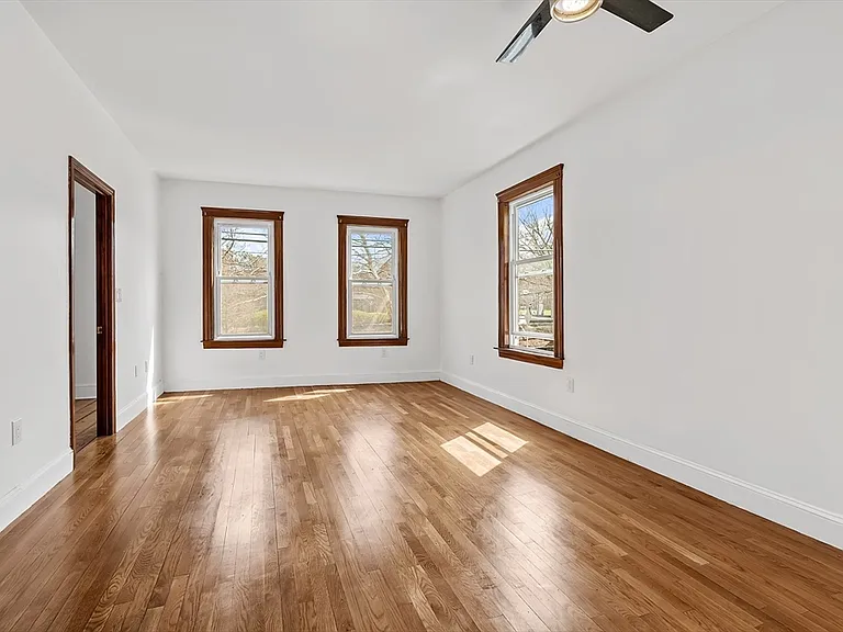 181-183 Lamartine St #1 — Photo 4