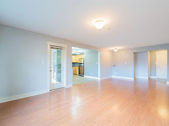 5th image of 1620 Townsite Rd #201