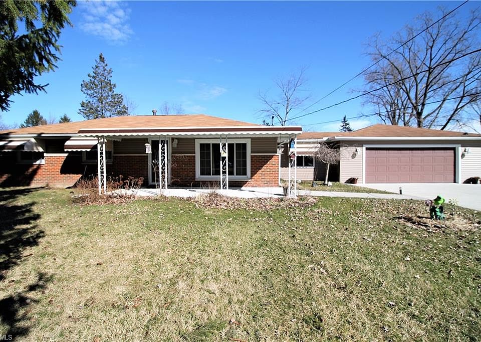1st image of 1820 Myers Dr