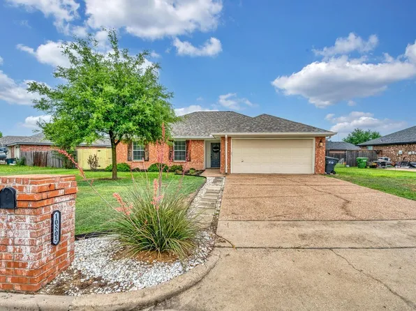 10805 Lilry Rd, Waco, TX 76708
