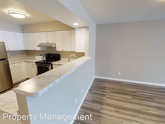 5th image of 410 Fox Shores Dr #9798217