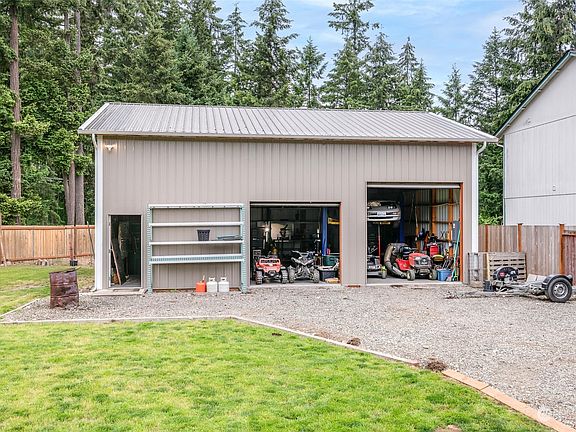 4th image of 21510 82nd Avenue Ct E