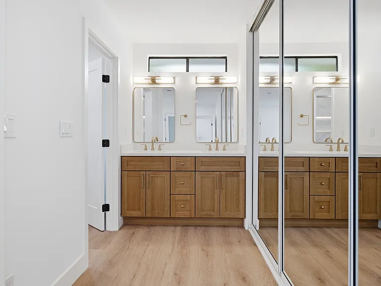 4463 Palo Verde Ave — Photo 27