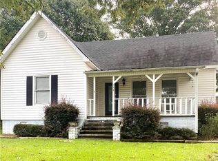 111 Morgan St, Valley, AL 36854
