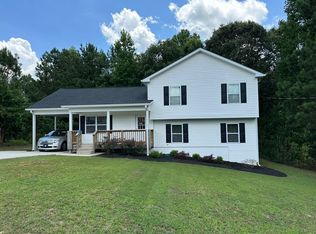 286 Lambert Overlook Cir, Carrollton, GA 30117