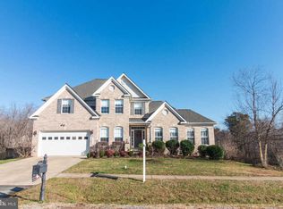 5022 Quell Ct, Woodbridge, VA 22193