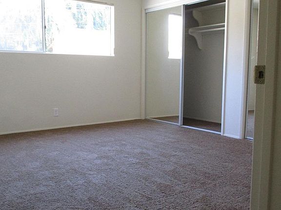 4th image of 200 N Minnesota Ave APT 2