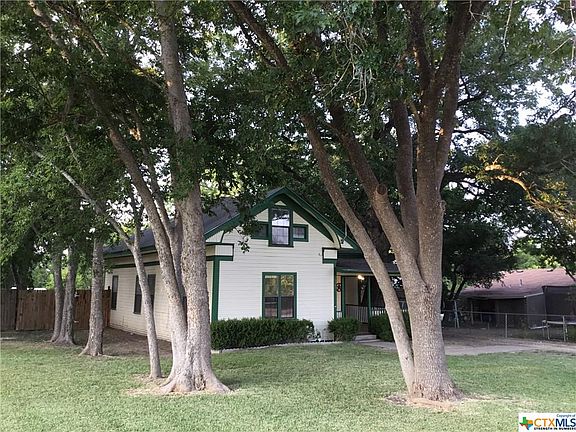 2nd image of 305 E Broadway St