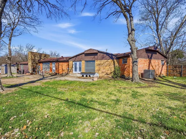 660 W Main St, Lancaster, TX 75146