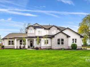 7933 S Old Farm Ln, Meridian, ID 83642