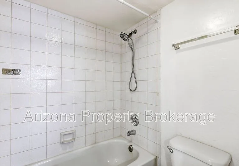 2935 N 68th St #110 — Photo 27