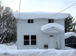 25 Demott St, Lacona, NY 13083