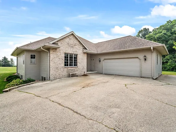 N2530 Lovers Lane ROAD, Watertown, WI 53098