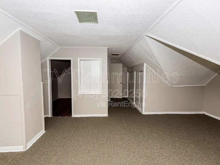 19001 Nitra Ave — Photo 14