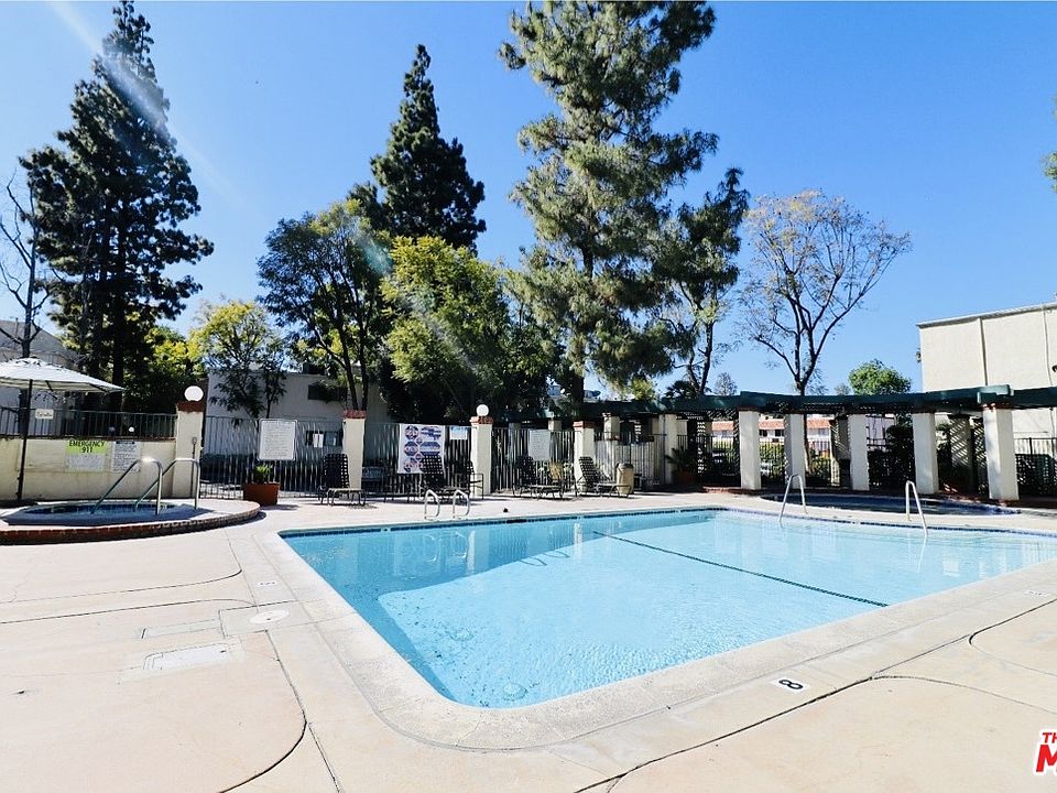 1st image of 5700 Etiwanda Ave Unit 161