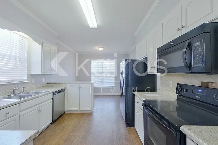 428 Keeling Ln — Photo 8