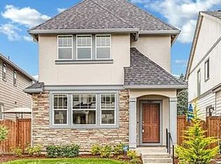 7007 NW Eleanor Ave, Portland, OR 97229