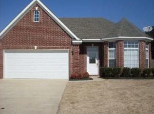 5413 Deerfield Dr, Jonesboro, AR 72404