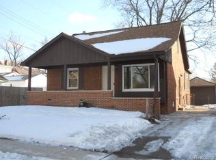 721 Champaign Rd, Lincoln Park, MI 48146