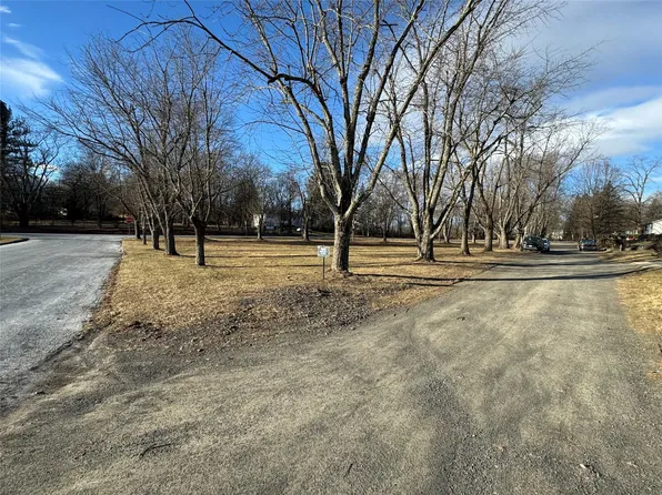 Coldenham Road, Walden, NY 12586