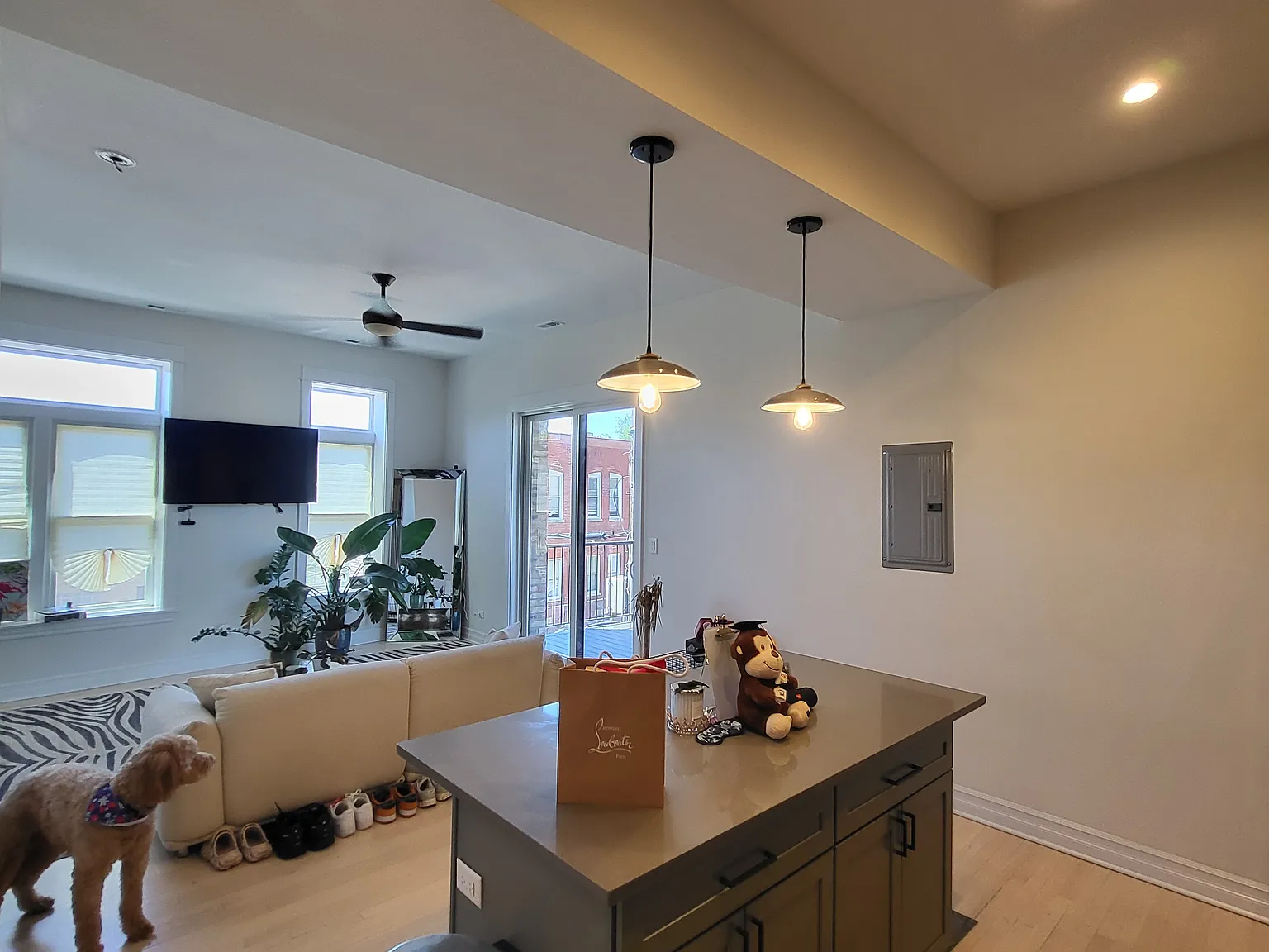 1 bed, 820 sqft, $1,775 — Photo 1