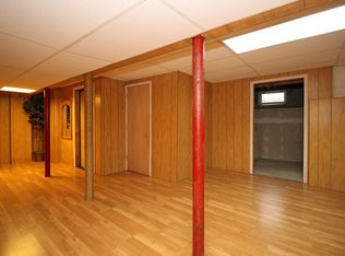 15 Whitehead Rd, Bridgewater, NJ 08807