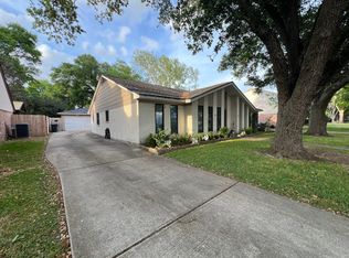 15910 Singapore Ln, Jersey Village, TX 77040