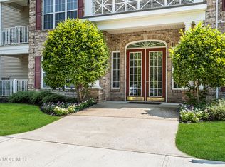 223 Sophee Ln, Lakewood, NJ 08701