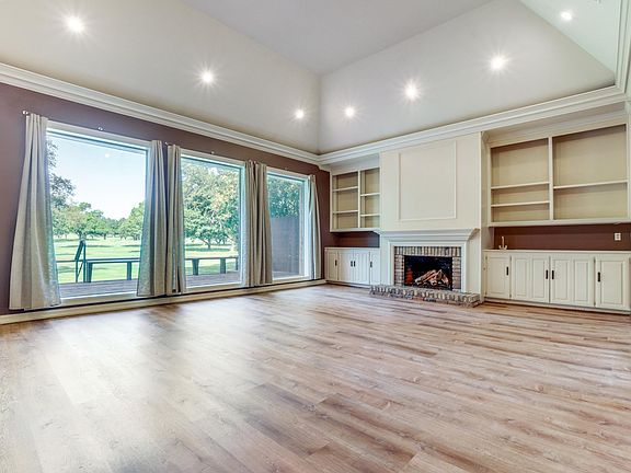 4th image of 13739 Creekside Pl