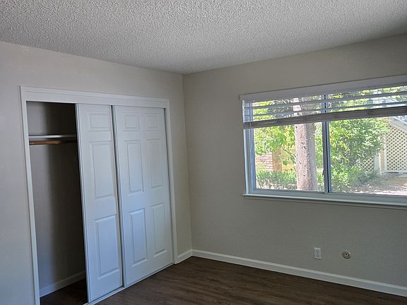 4th image of 2630 G St APT 1