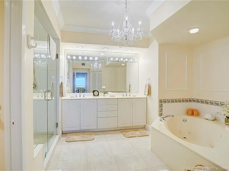 184 NE Edgewater Dr #1001 — Photo 45