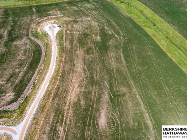 2 SW 142nd & Stagecoach Rd, Crete, NE 68333