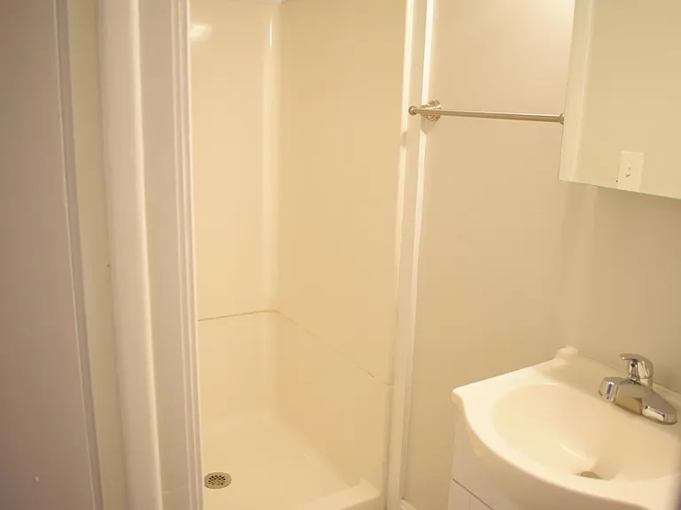 2103 Pender Ave #1 — Photo 23