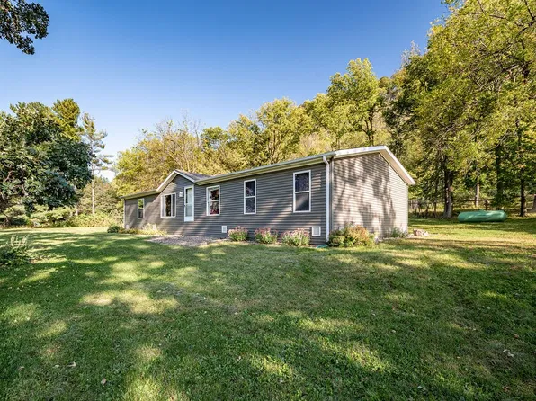 W9746 State Road 35, Hager City, WI 54014