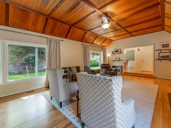 1124 W Standley Street, Ukiah, CA 95482