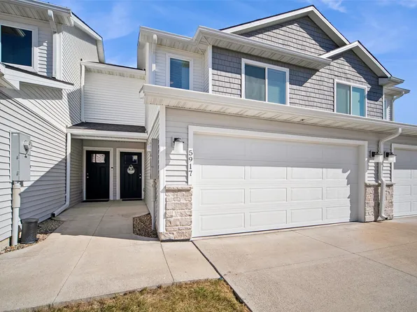 5917 NW 90th Ct, Johnston, IA 50131