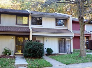 2213 White Cornus Ln, Reston, VA 20191