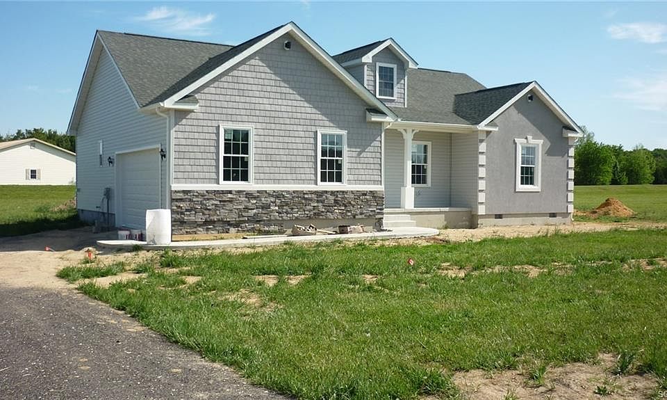 1st image of 4375 Green Briar Way