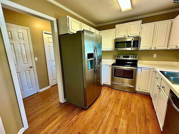 4th image of 143 Arundel Dr
