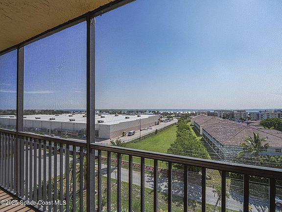 3rd image of 500 Palm Springs Blvd APT 711