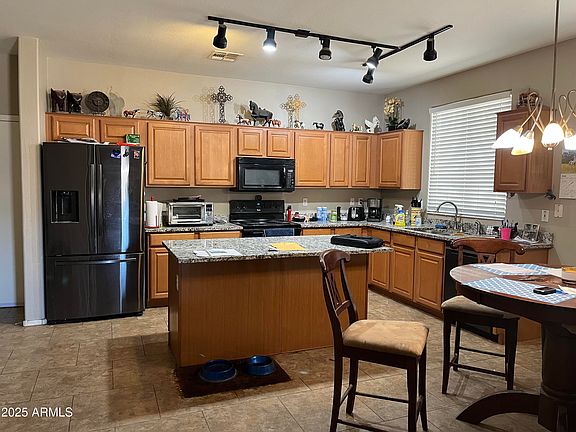 3rd image of 20931 E DESERT HILLS Boulevard