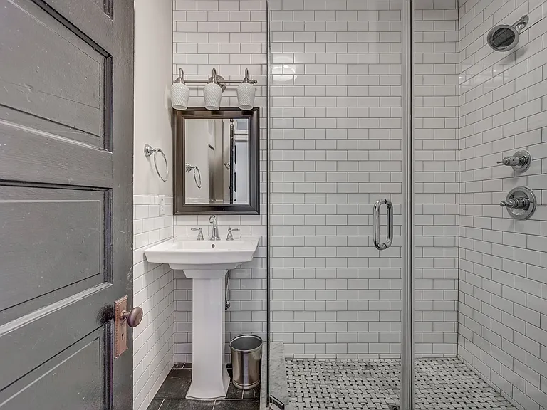 2706 W Main St #A — Photo 21