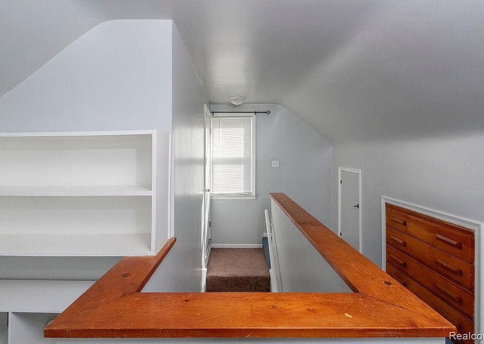 2043 Mill St, photo 22