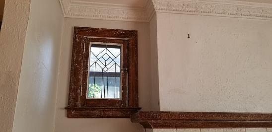 3rd image of 523 S Pleasant St #2