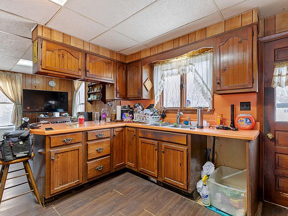 4th image of 36 Lassell Street