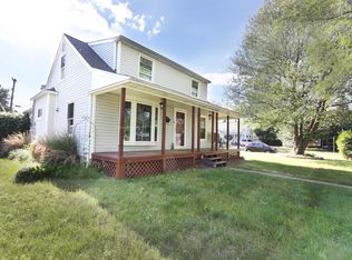 1683 Farmington Rd, Garden City, MI 48135